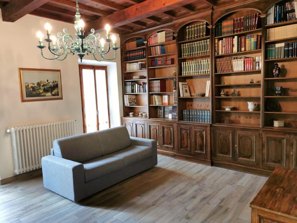 Casa Remo - Dolce Soggiorno Nella Piazza Di Greve Greve in Chianti Eksteriør billede