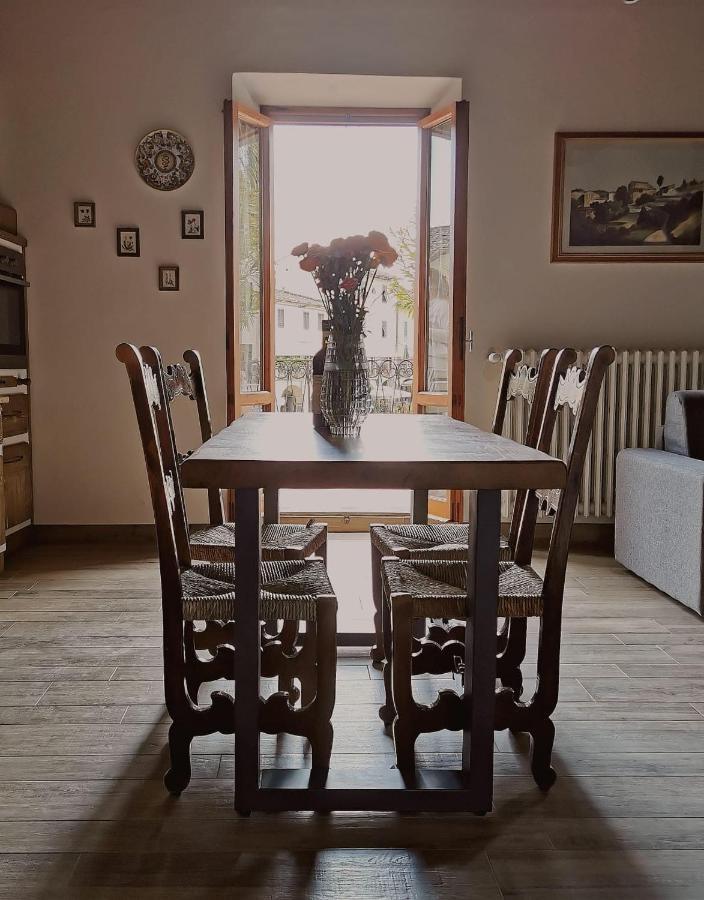 Casa Remo - Dolce Soggiorno Nella Piazza Di Greve Greve in Chianti Eksteriør billede