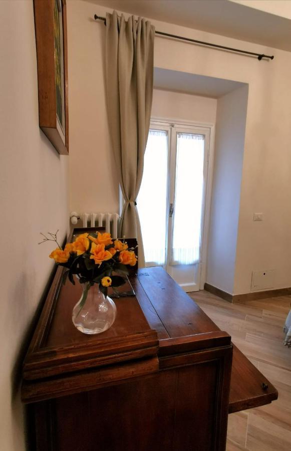 Casa Remo - Dolce Soggiorno Nella Piazza Di Greve Greve in Chianti Eksteriør billede